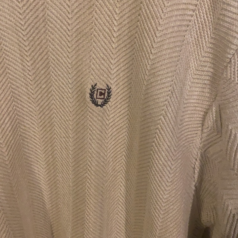 Nice Patterned Cream Colored Sweater - image 2